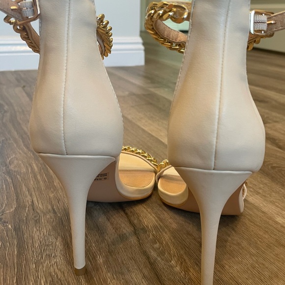 Ivory Chain Heeled Sandals by Fashion Nova - Picture 9 of 12